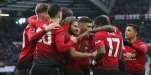 球员评分-从富尔顿到伍德曼：全队表现呈现体系优势-开云体育