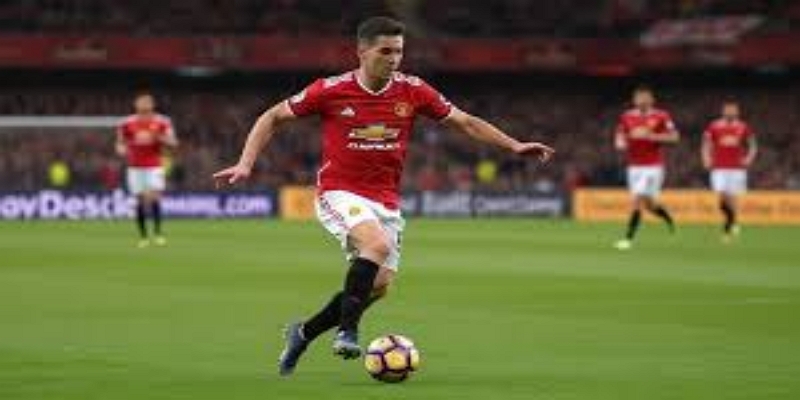 赛程影响深度分析 —魔鬼赛程遇锋荒 -开云体育